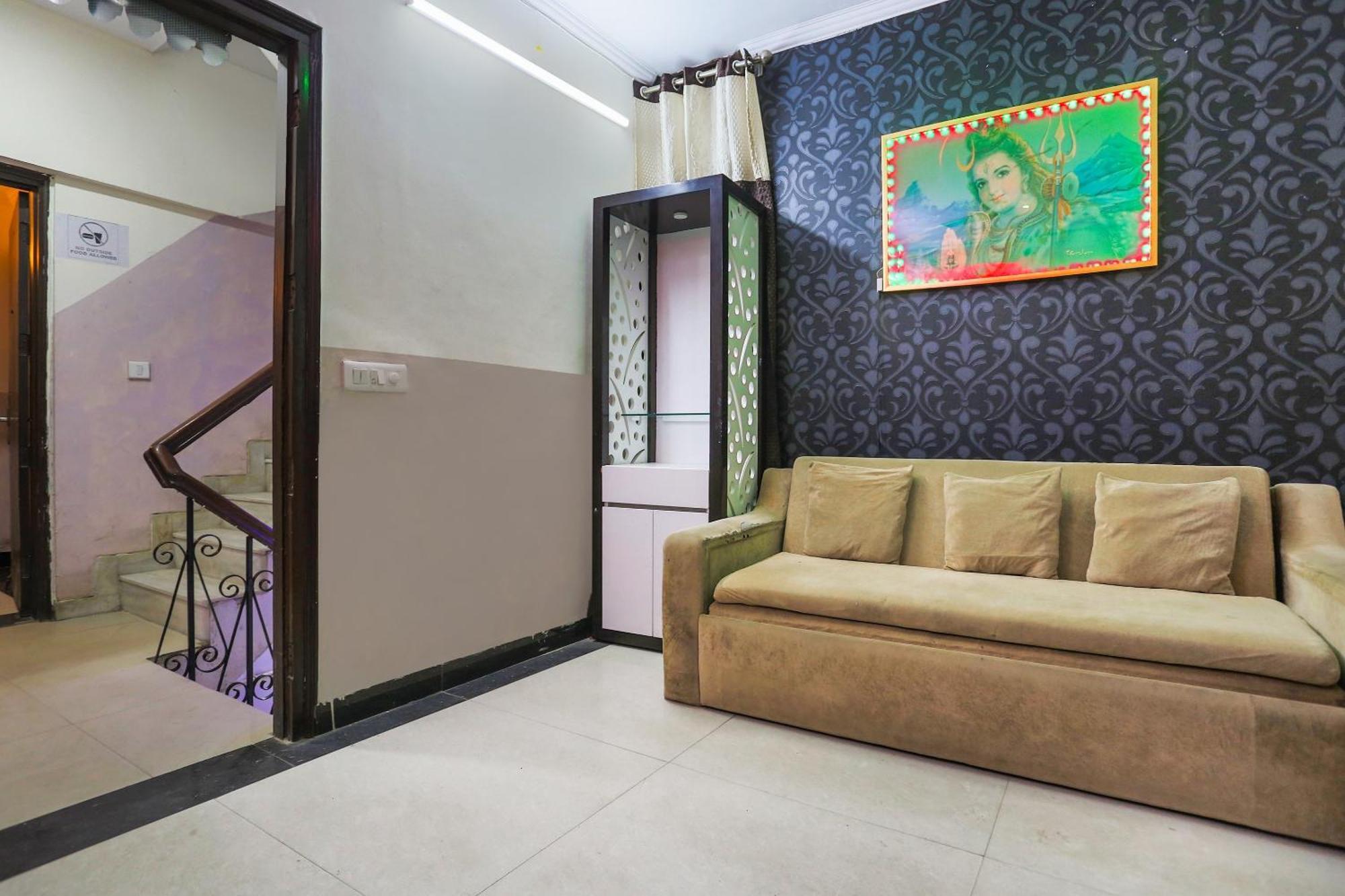 Hotel O Royal Galaxy Νέο Δελχί Εξωτερικό φωτογραφία