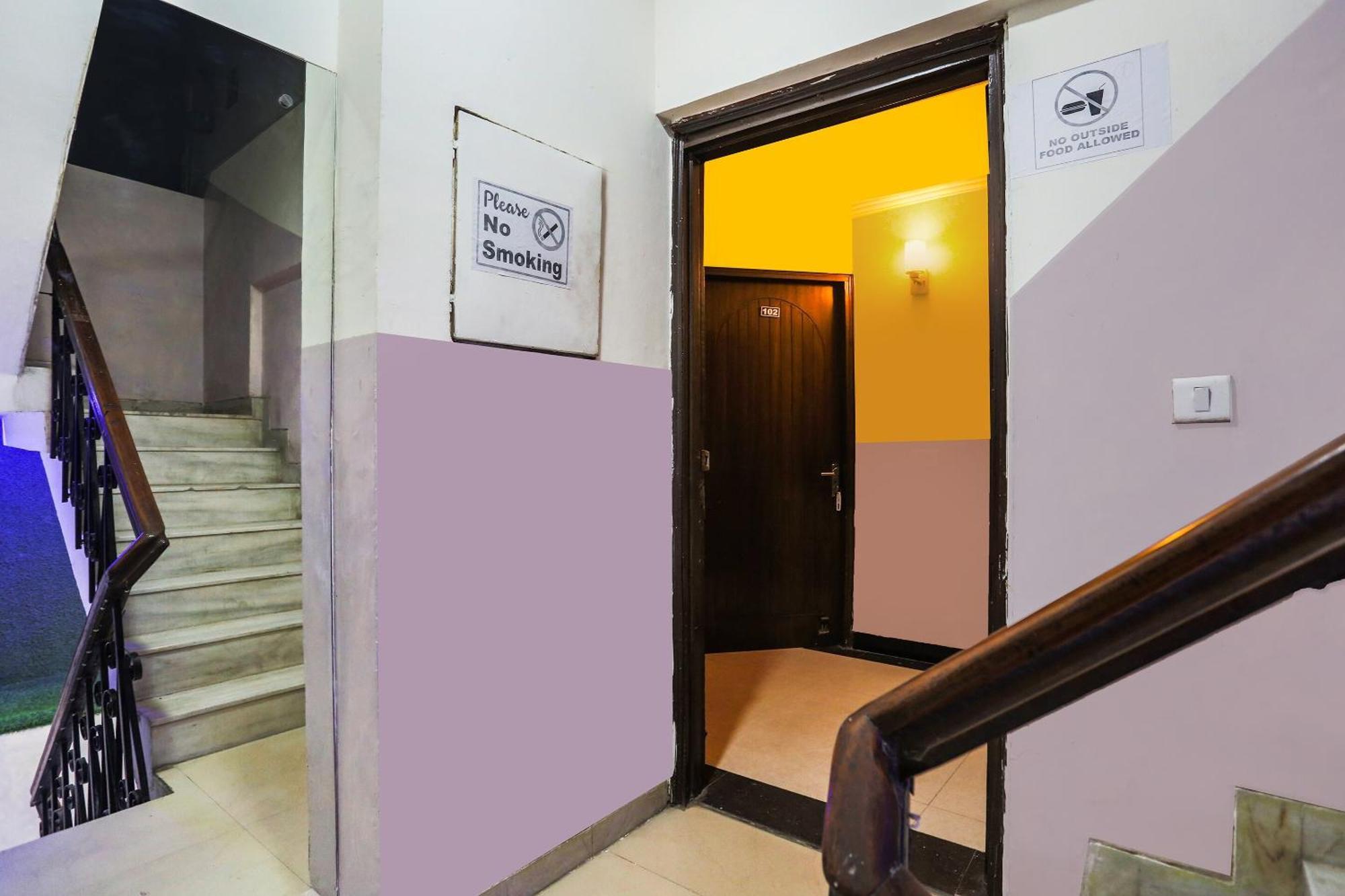 Hotel O Royal Galaxy Νέο Δελχί Εξωτερικό φωτογραφία