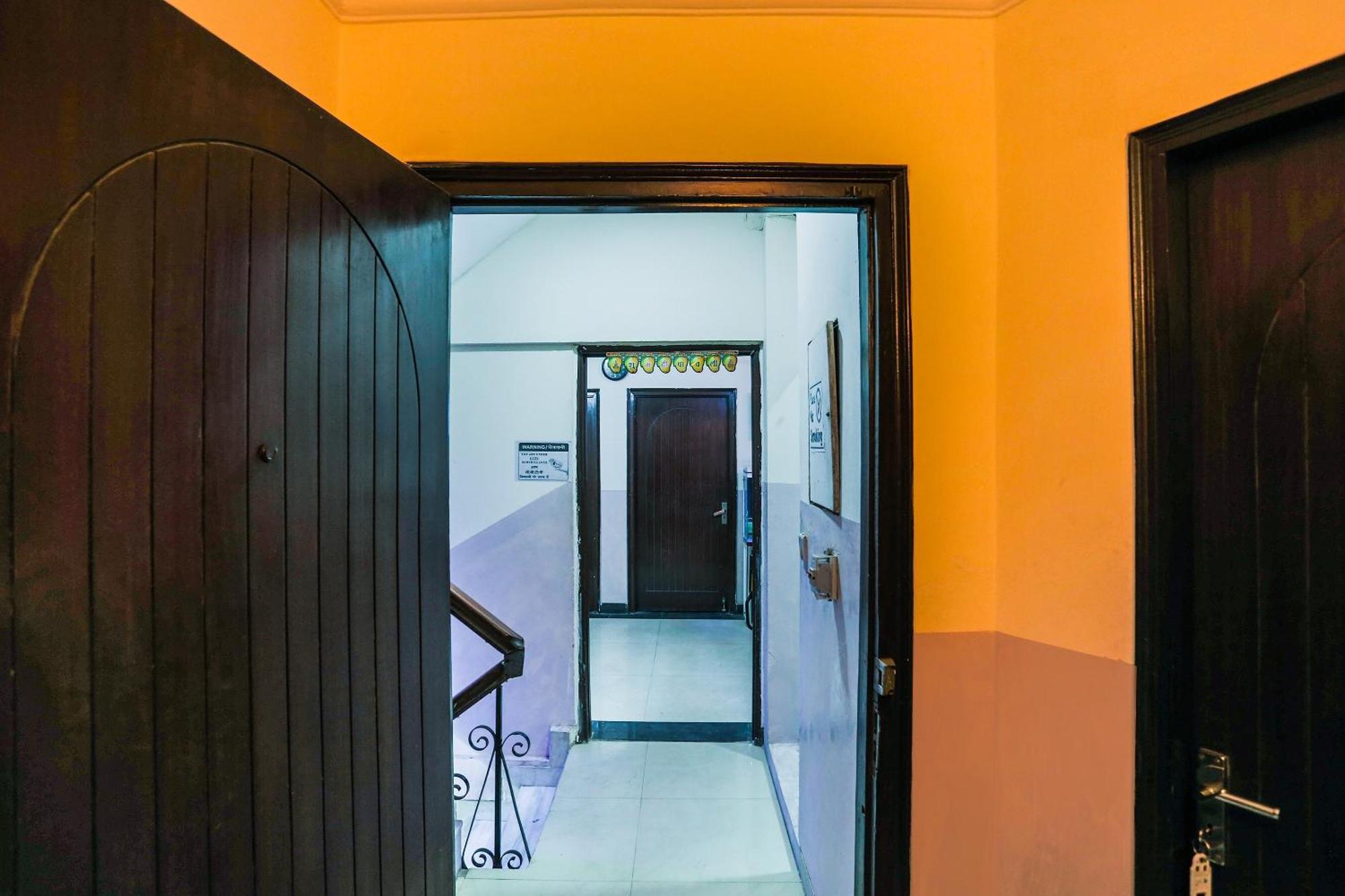 Hotel O Royal Galaxy Νέο Δελχί Εξωτερικό φωτογραφία