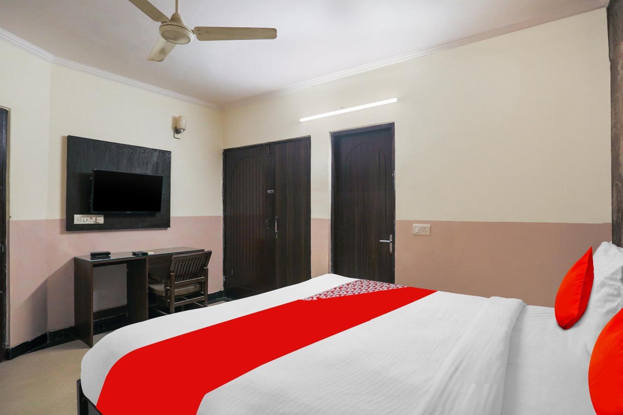 Hotel O Royal Galaxy Νέο Δελχί Εξωτερικό φωτογραφία